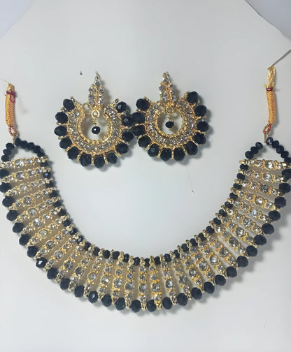 Colorful Chowker Neckless And Crystal Round Earrings Jewellery Set