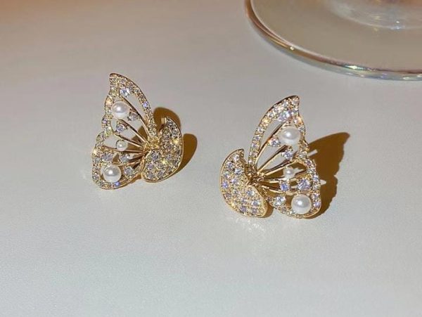 Korean Zircon And Pearl Butterfly Front Back Earrings